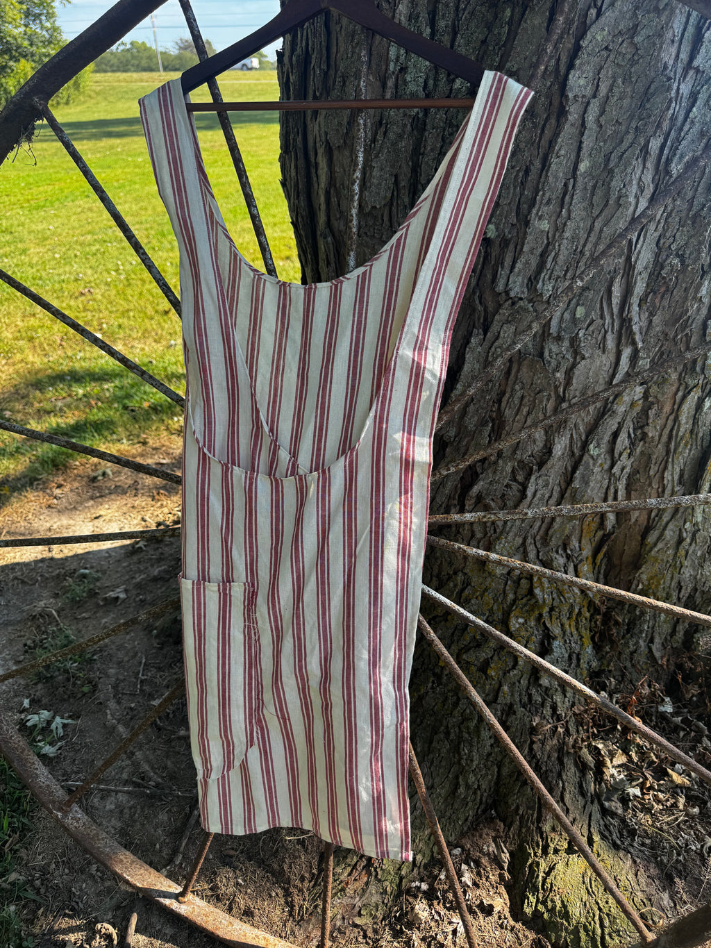 Red Stripped Apron w/ Pockets