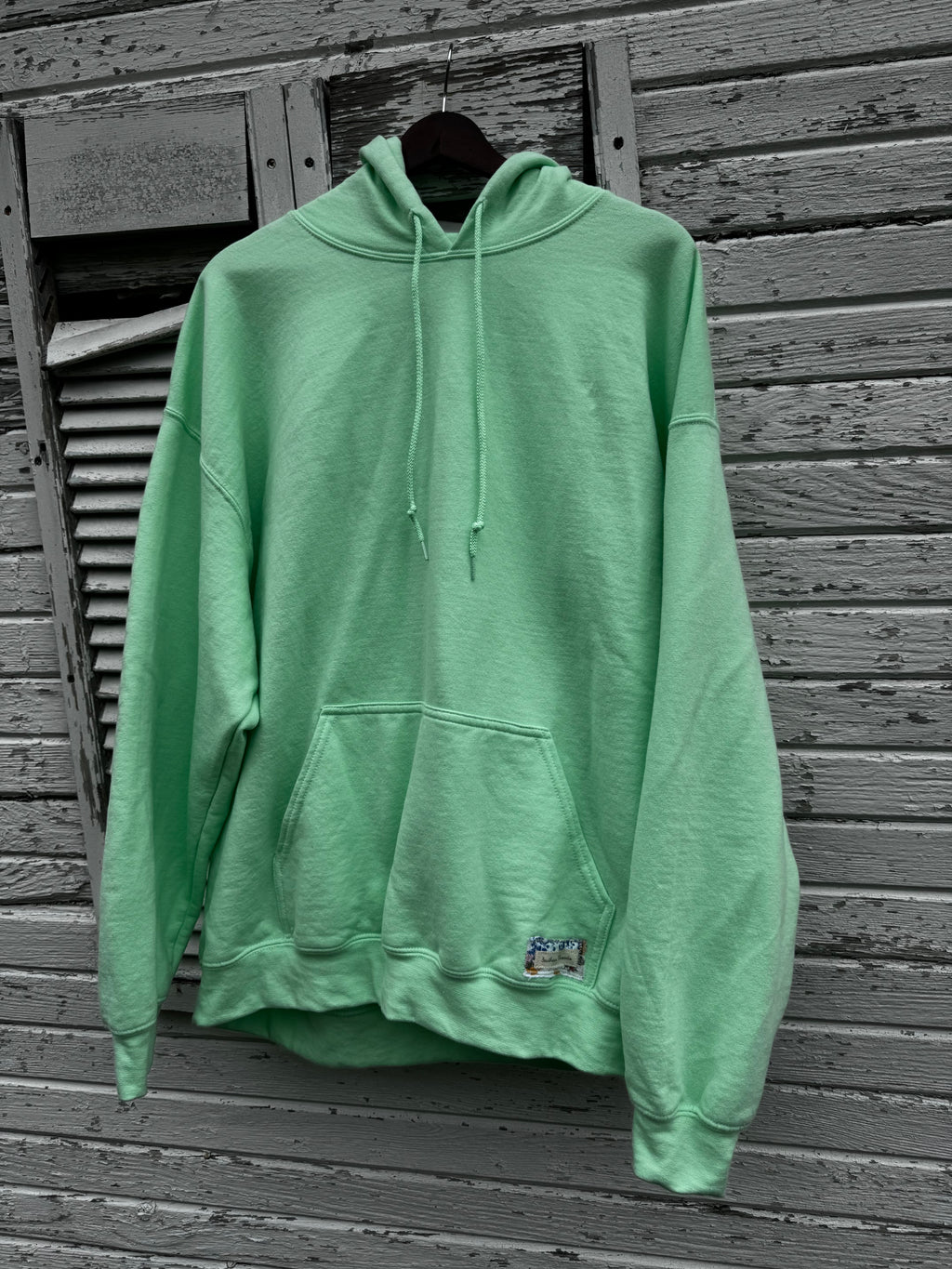 XL Mint Green Sweatshirt w/ Flower
