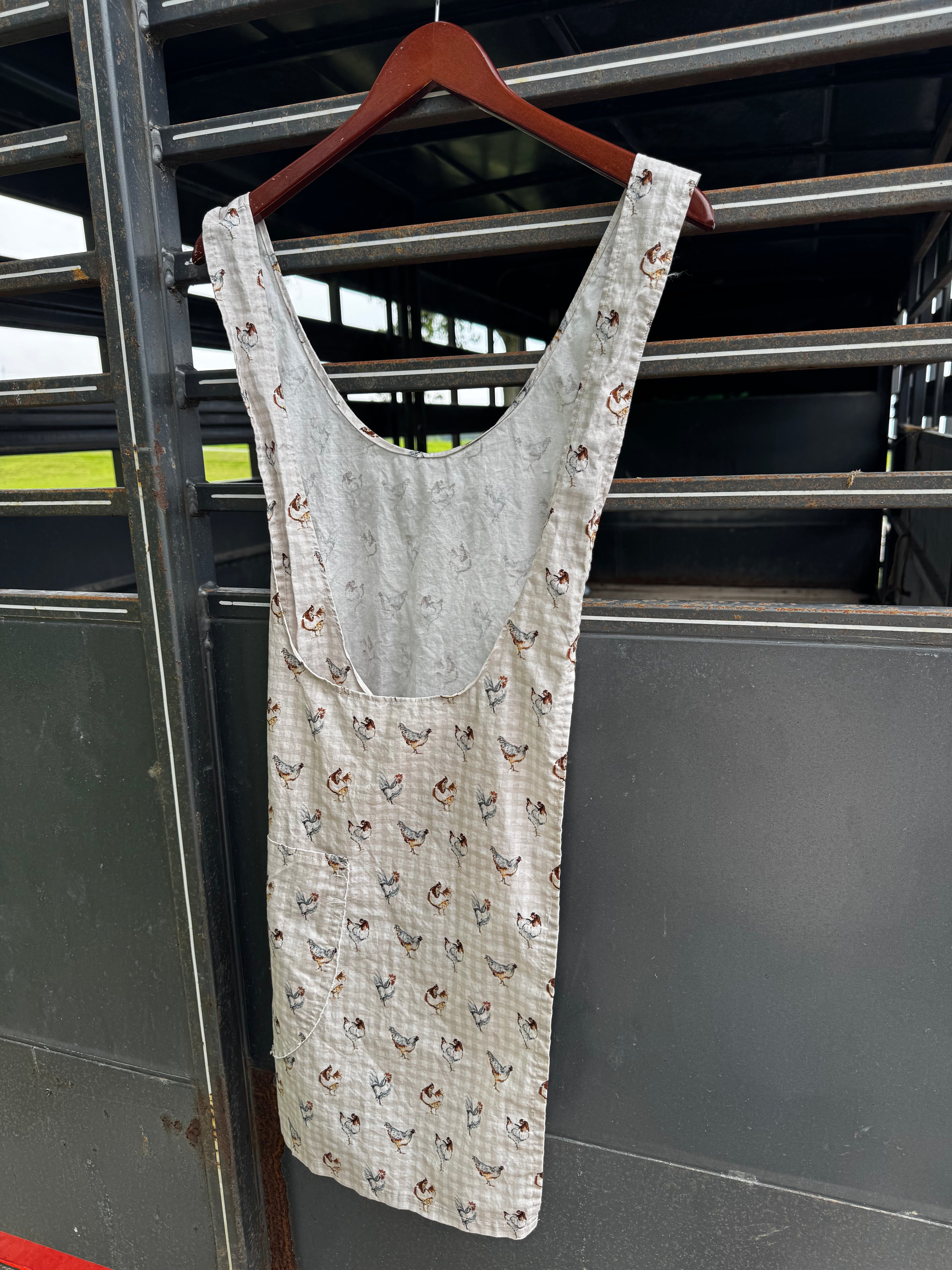 Chicken Apron w/ Pockets
