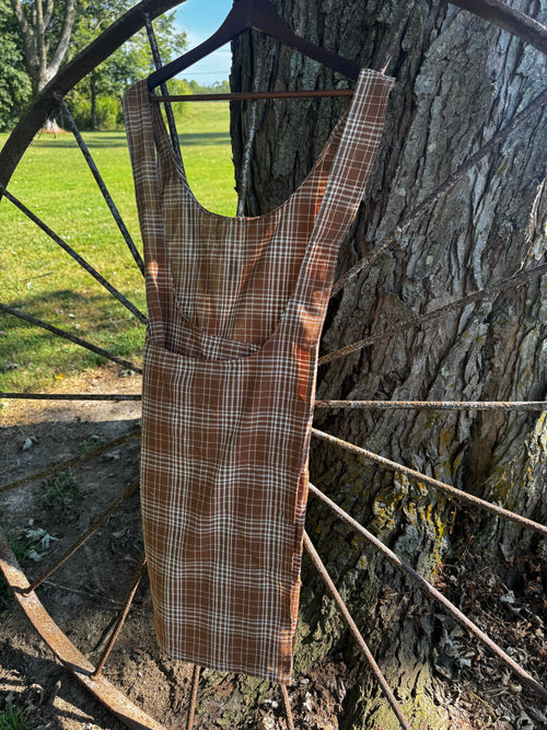 Brown Plaid w Front Pocket