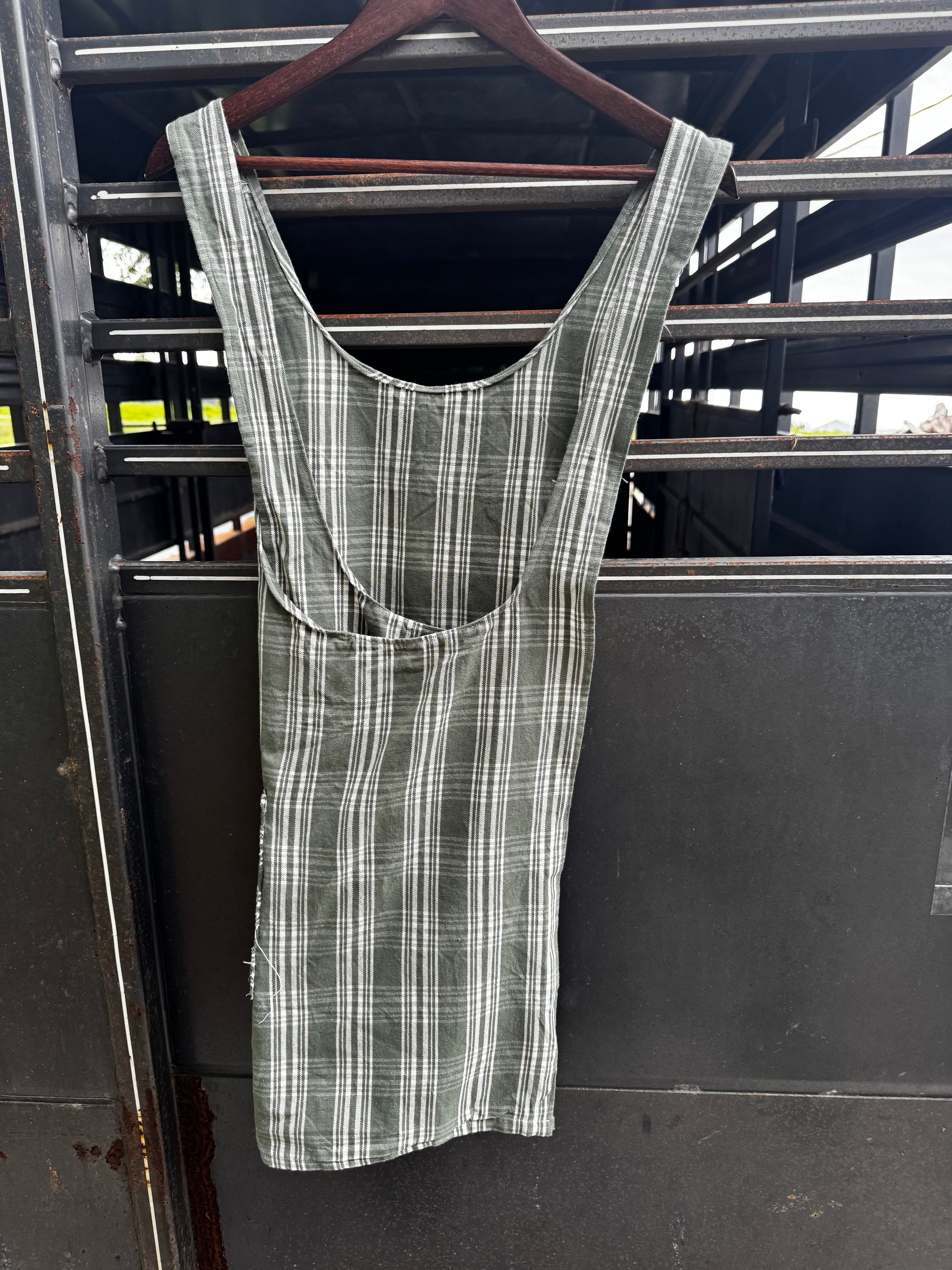 Green Plaid w Front Pocket