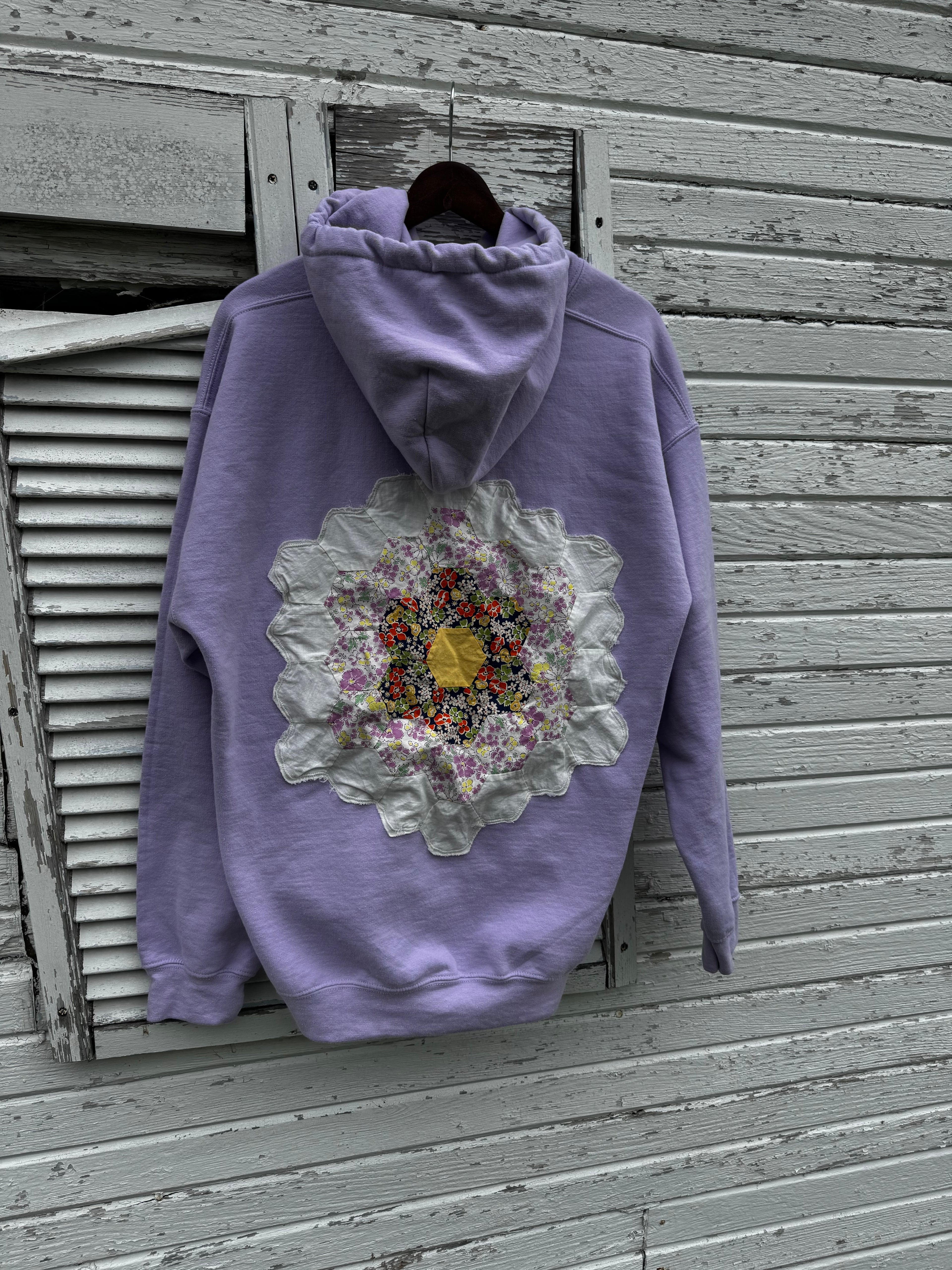 Large Orchid Purple Sweatshirt w/ Grandmas Flower Garden Patch