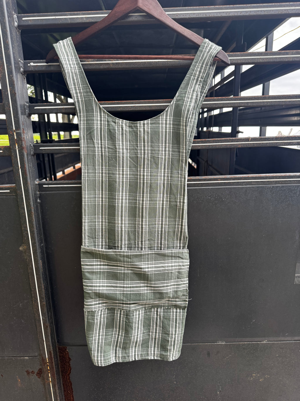 Green Plaid w Front Pocket