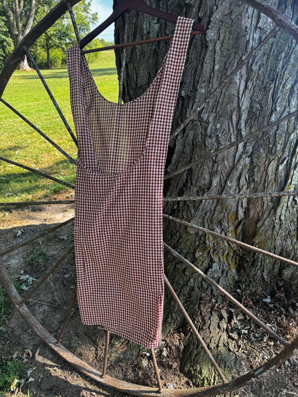 Red & Tan Gingham w Front Pocket