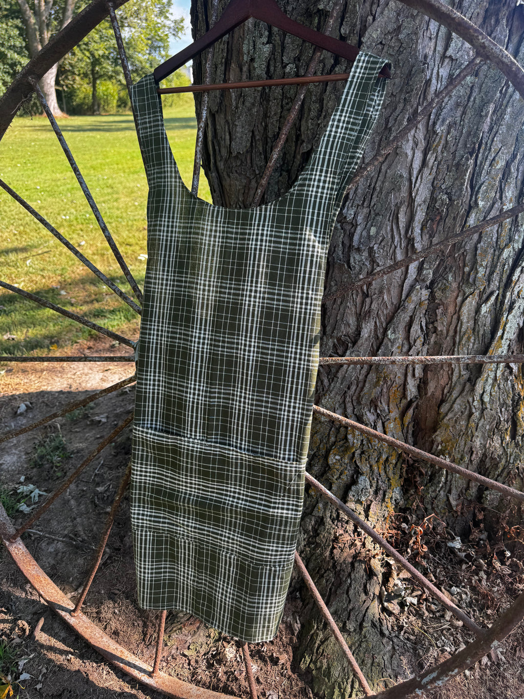 Dark Green Plaid w/ Front Pocket